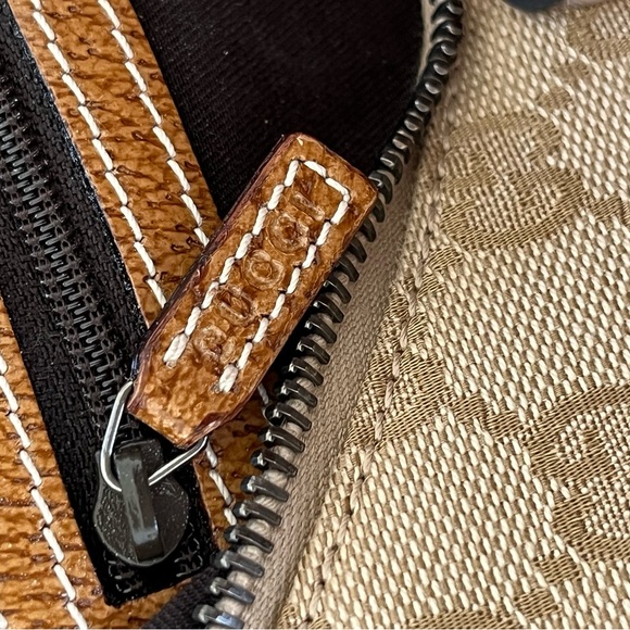 Authenic Brand New Vintage Gucci Hobo Beige - Picture 7 of 17